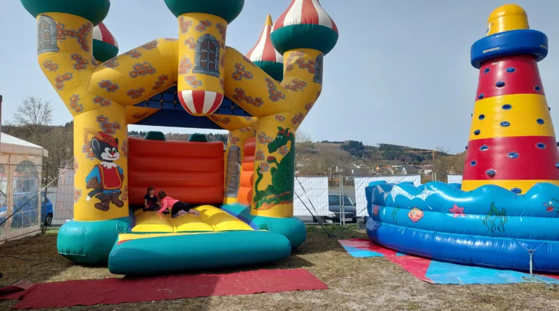 Der große Hüpfburgen-Funpark „Candy-Land“ gastiert ab Mittwoch, 1. Mai, wieder in Gotha