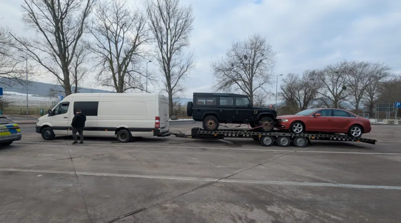 Überladenes Fahrzeuggespann gestoppt – Weiterfahrt untersagt
