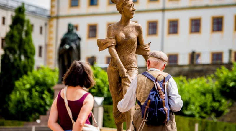 Neue Stadtführung „Auf den Spuren außergewöhnlicher Frauen in Gotha“ 