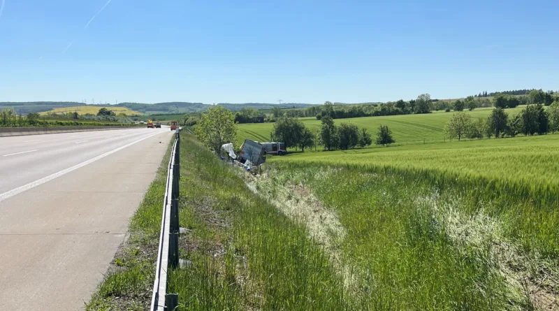 Gefahrgut-Unfall auf der A4 bei Mellingen – Fahrtrichtung Dresden voll gesperrt