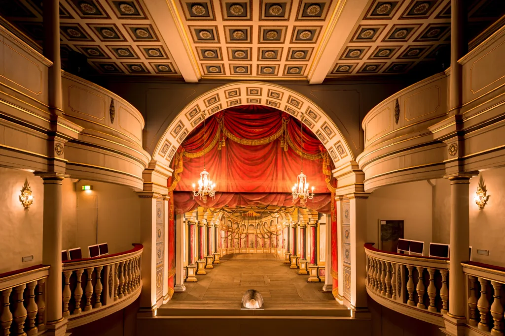 Ein Abend voller Wortkunst: Friedenstein Poetry-Slam im Ekhof-Theater