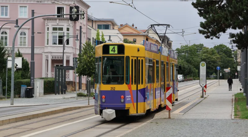Gotha: Aggressiver Fahrgast in Waldbahn randaliert