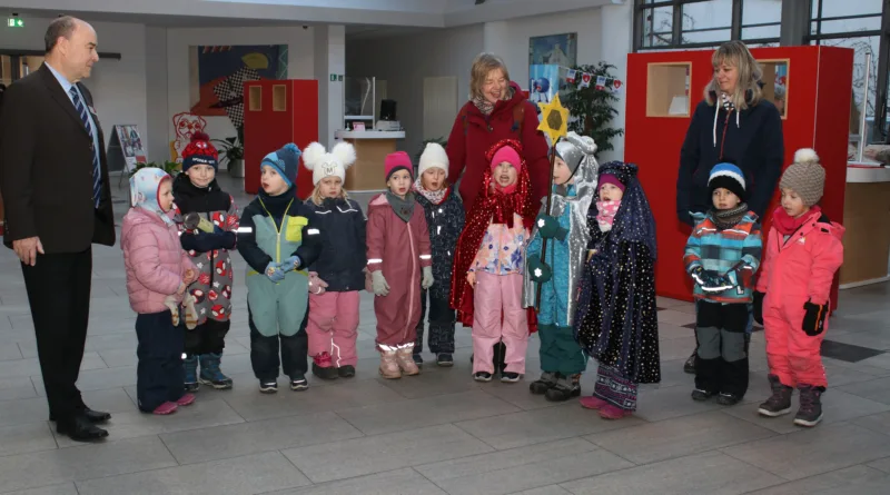 Sternsinger besuchten die Kreissparkasse Gotha