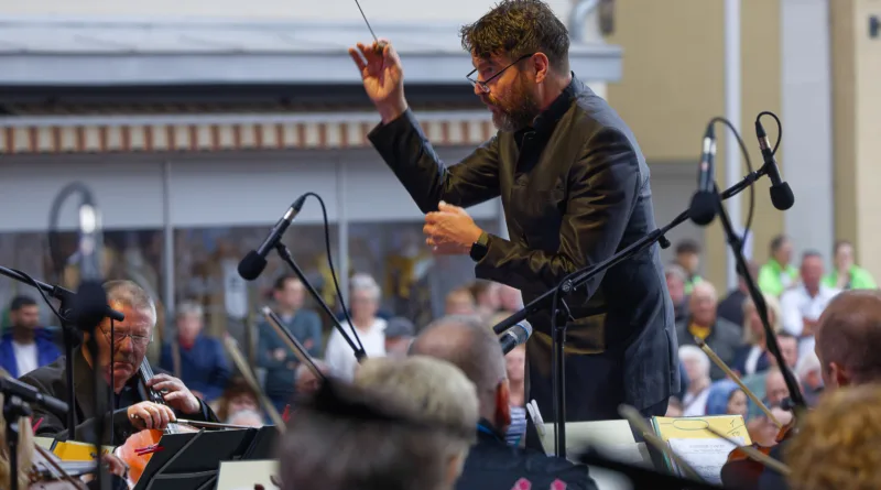 „Von Thüringen in die Welt“ – Jubiläumskonzert der Thüringen Philharmonie