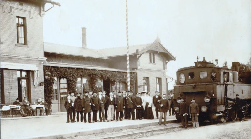 Ohrdruf: Bildervortrag zu 150 Jahren Bahnstrecke – Zeitreise im Schloss Ehrenstein