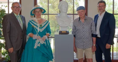 Gotha: Skulptur „Queen Victoria“ künftig dauerhaft in Stadtbibliothek ausgestellt Gotha: Skulptur „Queen Victoria“ künftig dauerhaft in Stadtbibliothek ausgestellt