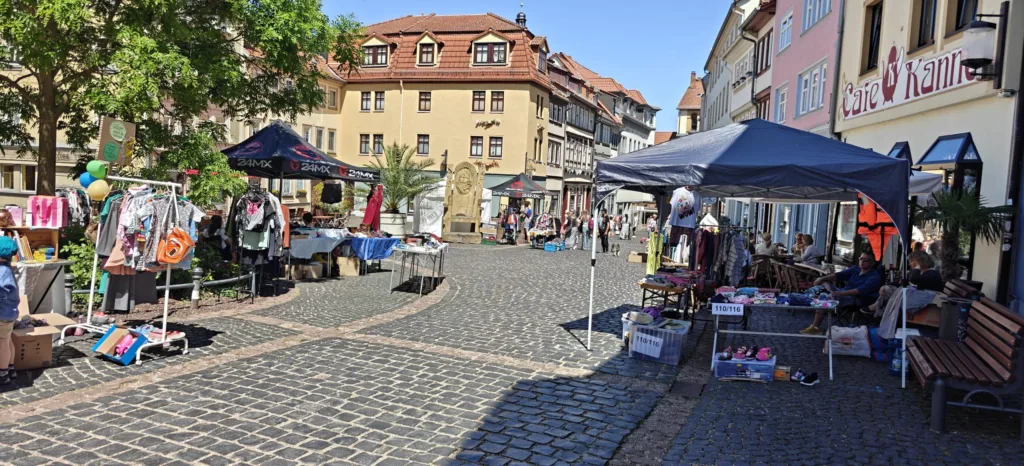 Gotha: Großer Zuspruch beim ersten Mädchenflohmarkt