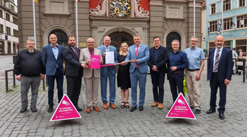 Gotha präsentiert Glasfaser-Pilotprojekt beim Digitalgipfel in Berlin
