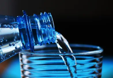 Ab sofort gibt es in den Filialen der AOK PLUS kostenfreies Trinkwasser