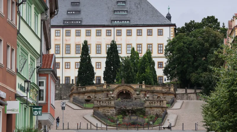 Gotha: 8.500 Blumenzwiebeln für den Frühling an der Wasserkunst Gotha: 8.500 Blumenzwiebeln für den Frühling an der Wasserkunst